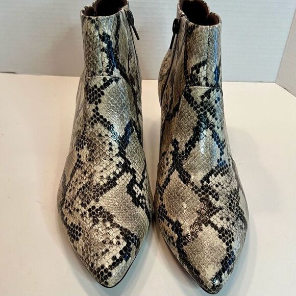 CLARKS Linvale Judith Vegan Snakeskin Bootie 8.5 W  *NEW* - Picture 14 of 14